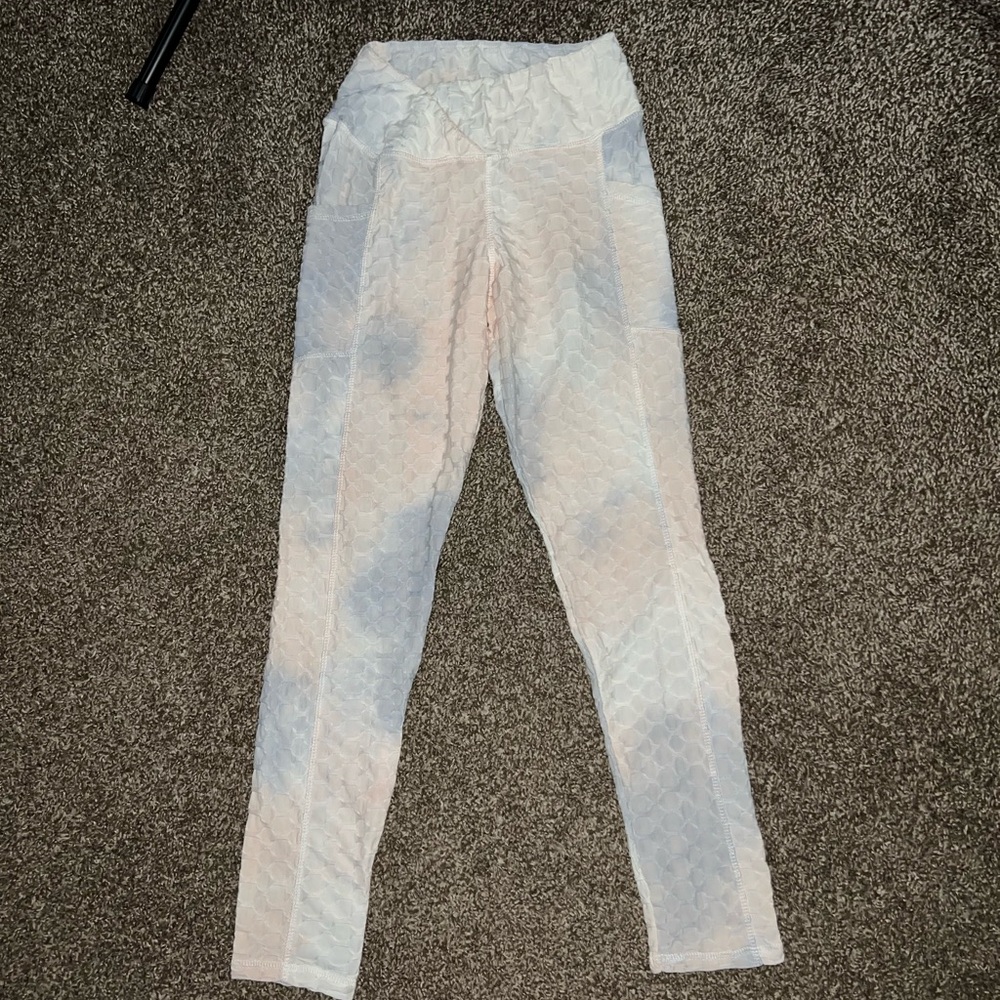 LA Image Vintage OG Elegant Blue Pink White Snake Scale Style Legging Pants
